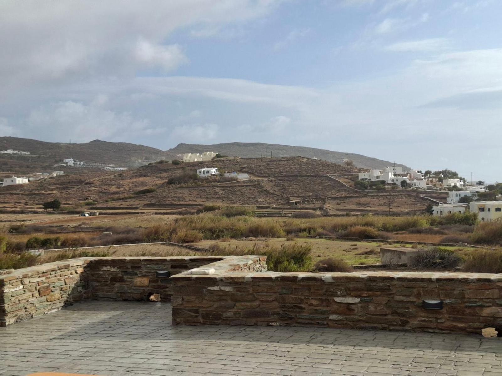 Sea Melody Tinos 3 *